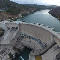 A hydroelectric dam in Chile © Andrew J Billington | Shutterstock 