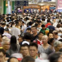 Huge crowds of people, Hong Kong © Tidusx | Dreamstime.com 