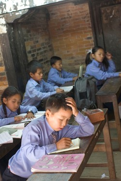 Elementary School in kathmandu, nepal © Zzvet | Dreamstime.com 